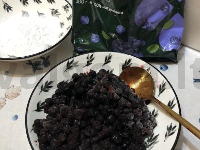 Pyragėliai su mėlynėmis pusryčiams Žingsnis 1