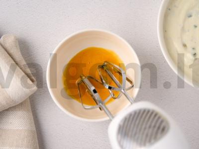 Varškės ledai su kiviais Žingsnis 5