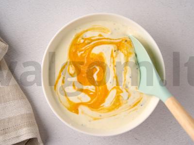 Varškės ledai su kiviais Žingsnis 6