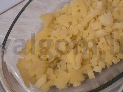 Salotos su žuvimi, kiaušiniais ir daržovėmis Žingsnis 4