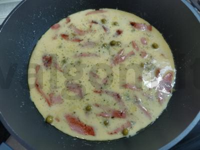 Omletas su dešra, žirniais ir parmezano sūriu Žingsnis 4