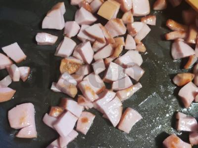 Blynai su dešrelėmis ir sūriu Žingsnis 1