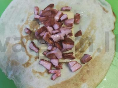 Blynai su dešrelėmis ir sūriu Žingsnis 3