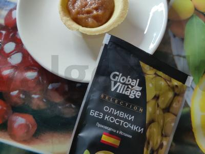 Tartaletė su sūriu, menkės ikrais ir alyvuogėmis Žingsnis 4