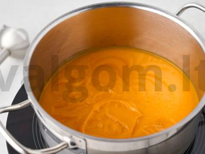 Sriuba su meatballs ir moliūgu Žingsnis 5