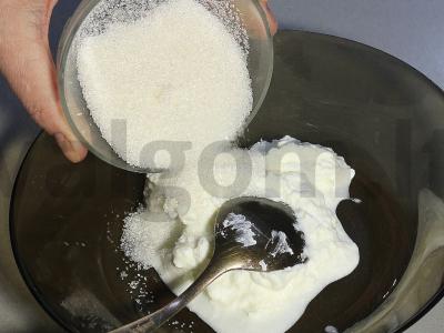 Varenikai su saldžiais vyšniomis ir varškės kremu Žingsnis 6