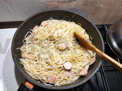 Greiti makaronai su dešrelėmis Žingsnis 5