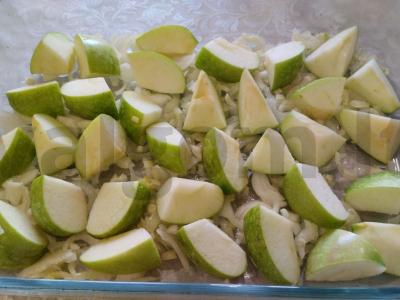 Nuostabūs antis šlaunelės su obuoliais ir bulvėmis orkaitėje Žingsnis 3