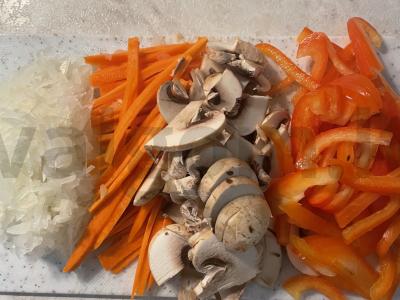 Udon su terijaki padažu Žingsnis 1