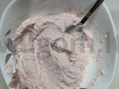 Varškės blyneliai su vyšnių džemu Žingsnis 2