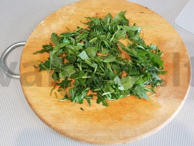 Vitaminų salotas su rukola ir spanguolėmis Žingsnis 3