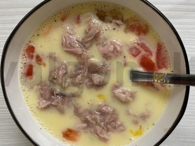 Omletas su tunu pusryčiams Žingsnis 5