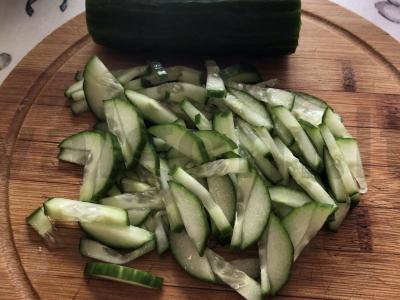 Daržovių salotas su ridikėliais ir grietine Žingsnis 4