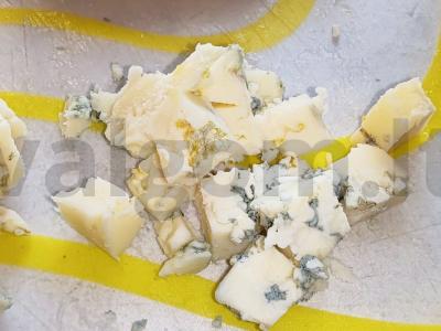 Užkandis „Įdomus“ su kriauše ir sūriu Žingsnis 4