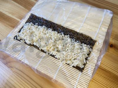 Patingėlių ritinėliai su omletu ir lydytu sūriu Žingsnis 3