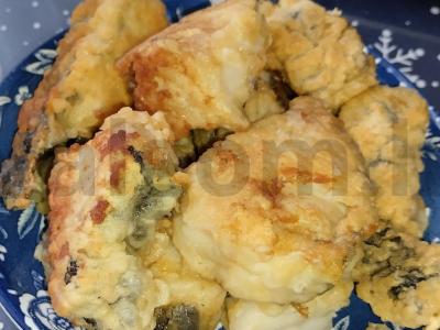 Kepta dantyta žuvis kiaušinyje pagrindine nuotrauka