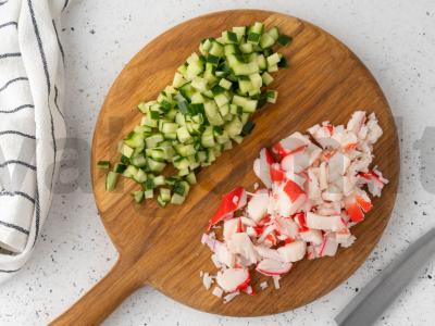 Salotas „Medūza“ su kalmarais Žingsnis 3