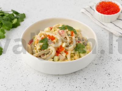 Salotas „Medūza“ su kalmarais pagrindine nuotrauka