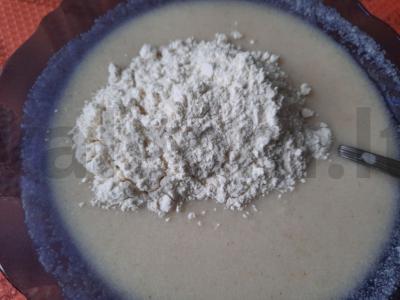 Manų blynai su kokosų pienu Žingsnis 2