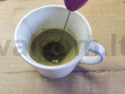 Matcha ledai su karameliniu sirupu Žingsnis 1