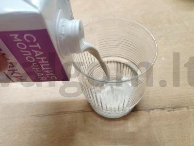 Matcha ledai su karameliniu sirupu Žingsnis 2