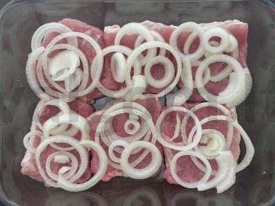 Kiauliena po sūrio plutele vakarienei Žingsnis 2