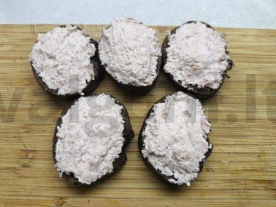 Užkandžių sumuštiniai su tuno paštetu Žingsnis 4