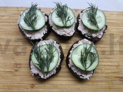 Užkandžių sumuštiniai su tuno paštetu Žingsnis 5