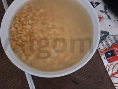 Žirnių sriuba su kiaulienos šonkauliais Žingsnis 2