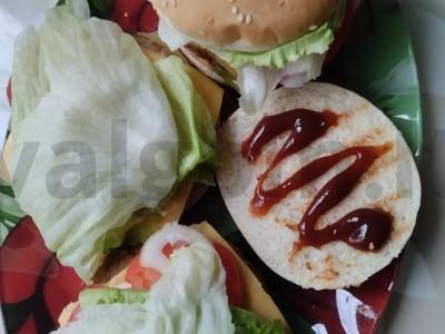 Kiaulienos kotletų burgeriai su burgerių padažu Žingsnis 5