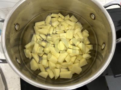 Grybų sriuba-pyragas su bulvėmis Žingsnis 1