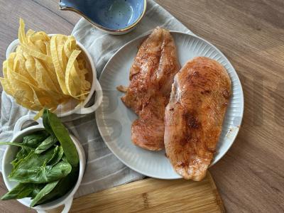 Pasta „Alfredo“ grietinėlės padaže su vištiena Žingsnis 1