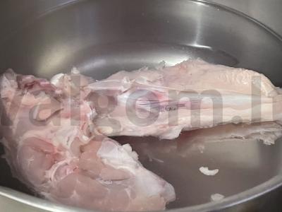 Žirnių sriuba su vištiena Žingsnis 1