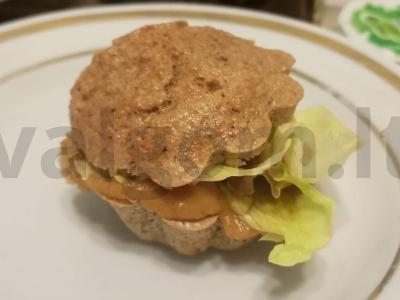 Lęšių keksiukai su baklažanų ikra pagrindine nuotrauka