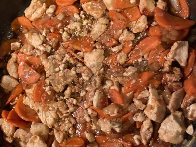 Vištienos krūtinėlė su „Wok“ padažu Žingsnis 8