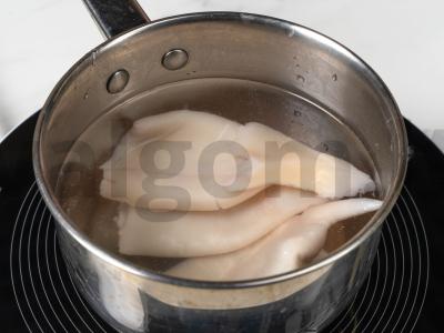 Jūros salotos su kalmarais Žingsnis 1