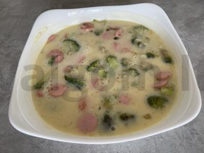 Purūs omletas su dešrelėmis ir brokoliais orkaitėje Žingsnis 5