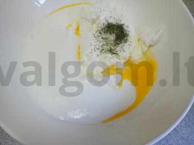Varškės bandelės su krapais ir kmynais Žingsnis 3