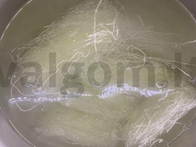 Stikliniai makaronai su grietinėlės krevetėmis Žingsnis 6