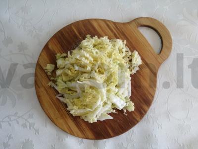 Salotos su konservuotais ananasais ir karbonaidu Žingsnis 4