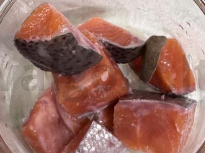 Marinuota raudona žuvis su citrina stiklainyje Žingsnis 3