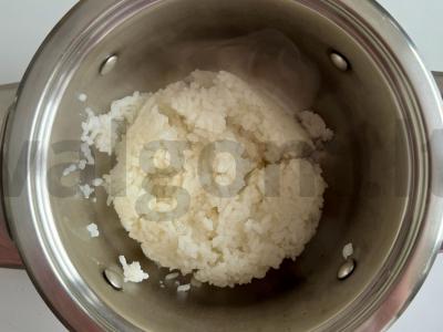 Onigiri su avokadu ir lašiša Žingsnis 1