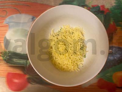 Salotas „Chariksas“, pagardintas ypatingu aštriu padažu Žingsnis 4