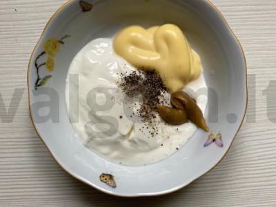 Vitaminų salotas su daržovėmis, obuoliu ir salieru Žingsnis 7