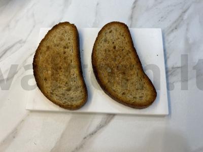 Krisčios brusketės su užtepėle per 10 minučių Žingsnis 2