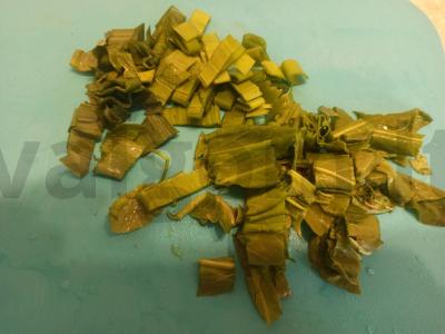 Makaronai su keptu tunu ir šviežiais žalumynais Žingsnis 1