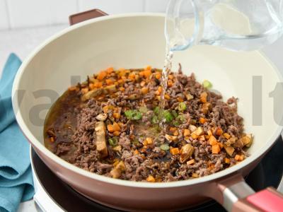 Neaštrūs tteokbokki sojų padaže Žingsnis 7