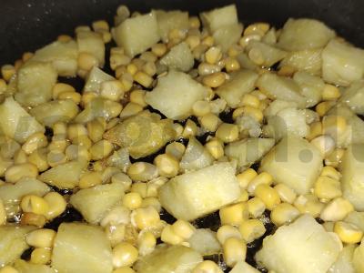 Švelnus kiaušinių pusryčių „Kukurūzija“ Žingsnis 4