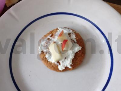 Sausainiai su šokoladu ir varške Žingsnis 4