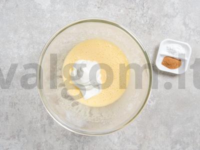 Obuolių pyragas su riešutais Žingsnis 4